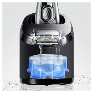 Cabezal de Repuesto para Afeitadora Eléctrica Braun Serie 7 70S y Cartuchos de Recambio Braun Clean Renew CCR, Azul, Paquete de 3 - Product Image 4