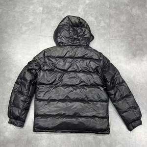 Venta al por mayor para hombre Puffer Chaquetas con capucha Invierno al aire libre Hombres Bubble Puffer Down Ropa de invierno de alta calidad Chaqueta con chaqueta de plumón - Product Image 6