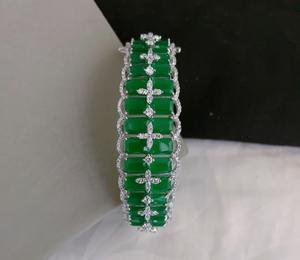 Bracelet en diamant américain de haute qualité à la mode pour femmes et filles Bracelet cadeau de conception de Zircon étincelant à la mode - Product Image 2