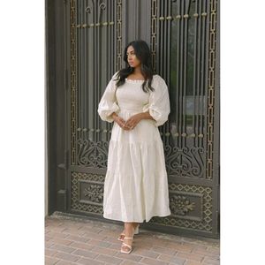 Robe longue élégante blanche pour femme, col carré, taille élastique, ornée de diamants, taille XS, idéale pour le bureau et les sorties estivales, OEM/ODM disponible - Product Image 4