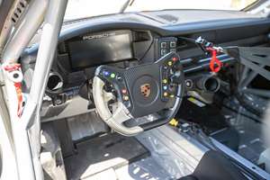 SUPER CLEAN LHD/RHD 2023 PORS-CHE 911 GT3 CUP LISTO PARA SER ENVIADO - Product Image 3