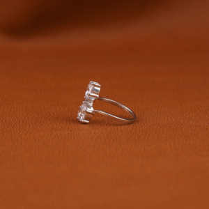 Bague personnalisable classique en or 14 carats avec diamant de laboratoire certifié IGI, taille ronde, cadeau d'anniversaire pour les nouvelles occasions de mariage - Pour elle - Product Image 2