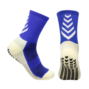 Chaussettes OEM Vente en gros Chaussettes d'équipage personnalisées de haute qualité Chaussettes d'athlétisme en coton avec logo personnalisé Chaussettes de sport pour hommes Chaussettes de designer personnalisées - Product Image 3