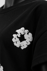 Camiseta Extra Grande con Estampado Floral Minimalista, de Secado Rápido y Transpirable, con Diseño de Logotipo Personalizado, Nueva Camiseta de Mujer de Alta Calidad - Product Image 5