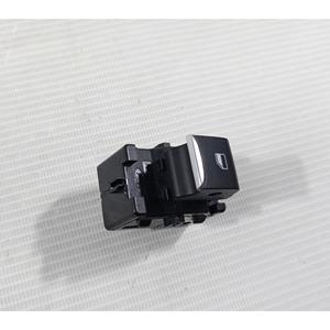 Pannello Pulsanti Anteriore Destro FORD Focus S. Wagon 7a Serie H1BT-14529-AB (18>) - Product Image 3