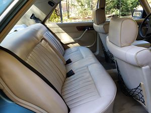 MERCEDES-BENZ 380SE USADO DE 1985, CON VOLANTE A LA IZQUIERDA/DERECHA - Product Image 4