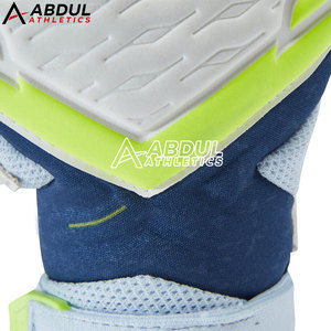 Guantes de portero de protección de manos cómodos personalizados para hombres Guantes de portero para ropa deportiva - Product Image 5