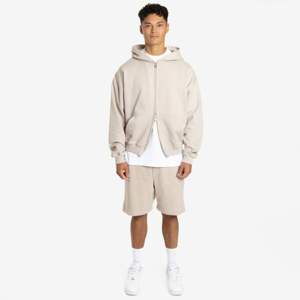 Short de survêtement de couleur unie en polaire vierge 100% coton décontracté avec logo personnalisé - Product Image 2