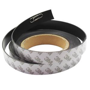 <span class=keywords><strong>Bande</strong></span> magnétique en <span class=keywords><strong>caoutchouc</strong></span> super forte <span class=keywords><strong>Bande</strong></span> magnétique flexible Néodyme <span class=keywords><strong>3M</strong></span> <span class=keywords><strong>Bande</strong></span> magnétique auto-adhésive - Product Image 5