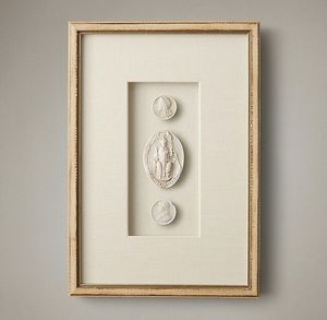 Royal finish handcrafted wooden <b>photo</b> <b>frame</b> with intricate carvings making excellent <b>gifts</b> during <b>wedding</b> or anniversary - Product Image 6