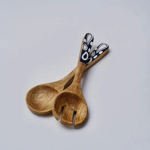 BotaniCraft Premium Mango Madera Cucharas para servir Esmalte inspirado en la naturaleza Juego de utensilios de arte Patrón de hojas Asas Soporte de vela Cocina - Product Image 1