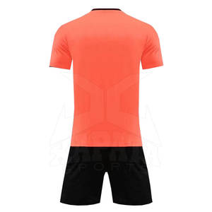 Servicio OEM Nuevo Diseño Uniforme de fútbol Ropa de fútbol de entrenamiento a un precio - Product Image 2