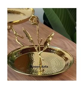 Support à chocolats en acier inoxydable à 3 niveaux Trending Design Round Shape Dessert Snacks Stand du fabricant en Inde - Product Image 5