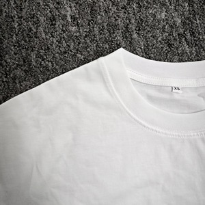 Camiseta de algodón Hip Hop de gran tamaño con cuello redondo para hombre, 200 GSM, algodón pesado, diseño de hombro caído, tejido corto y cómodo - Product Image 3