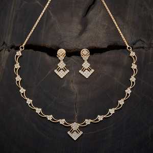 Collier statement en zircon prêt pour la soirée - Product Image 2