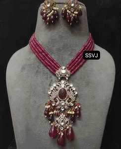 Ensemble de colliers Polki de créateur de luxe en plaqué or avec boucles d'oreilles Bijoux de mariée pour mariage et fête - Product Image 1