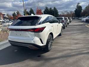 Nouveauté 2024 Lexus RX 350 Premium Plus 4 portes SUV AWD (2.4L 4 cylindres Turbo 8A) Voitures d'occasion haut de gamme - Product Image 6