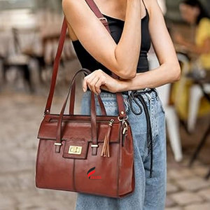 กระเป๋าสะพายหนัง Fini ที่หรูหราและทนทานทันสมัยพร้อมฝาปิดซิปดูหรูหราฉลากส่วนตัวผู้จำหน่ายราคาไม่แพง - Product Image 3