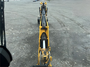 2018 chargeuse-pelleteuse JCB 4CX15 avec moteur diesel puissant et prêt à être expédié pour les travaux de construction du préfet chargeuse-pelleteuse - Product Image 4