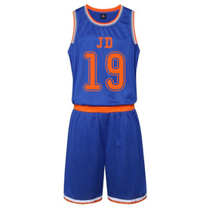 Uniformes de Baloncesto Personalizados al por Mayor, Conjuntos de Uniformes Unisex de Alta Calidad, Impresión por Sublimación, Transpirables, Opciones de Tallas Grandes para Adultos, 100% - Product Image 3