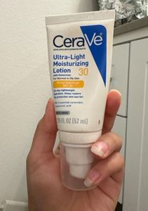 Comprar Loción Hidratante Facial CeraVe AM con SPF 30 a la Venta barata protege e hidrata la piel cada mañana - Product Image 6