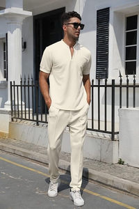 Chándales personalizados de punto informales de manga corta con cuello redondo para hombre Nuevo fabricante Traje de verano Conjunto de dos piezas en alta demanda - Product Image 2