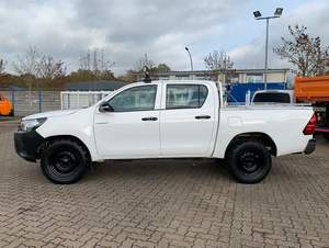 Caja de Cambios Manual Usada para Hilux 2017, Asientos de Tela con Interior Oscuro, Tracción Delantera, Volante a la Izquierda, Diésel R16 - Product Image 3