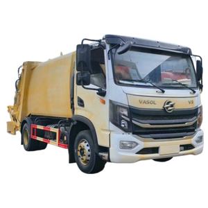 Camion de nettoyage de poubelles de 7 m³ avec compacteur de déchets pour l'élimination des déchets communautaires, compacteur de déchets hydraulique avec élévateur de bacs - Product Image 1