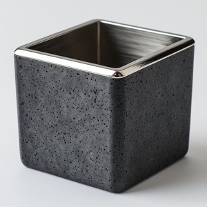 Portacepillos de Dientes de Metal Pulido Resistente, Diseñado para la Rutina Diaria del Baño, Bordes Lisos, Construcción Duradera, Diseño Ecológico y Moderno - Product Image 1