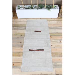 Alfombra Vintage Decorativa de 2.6x6.2 pies (79x188 cm), Alfombra Turca a Rayas Grises con Diseño de Patchwork - Product Image 1