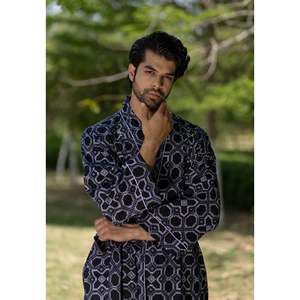 Robe Kimono XL en Pur Coton Style Bohème pour Homme, Peignoir de Luxe Géométrique Unisexe, Coupe Décontractée, Robe de Plage, Vêtement d'Intérieur Estival Doux - Product Image 1