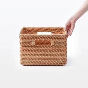 Circular <b>Wicker</b> <b>Basket</b> <b>with</b> <b>Lid</b> Handmade Eco-Friendly Storage Natural Rattan Modern Multifunction Artex Green Earth Made Hanoi - Product Image 5