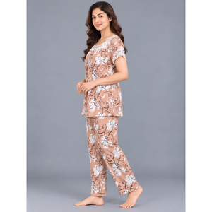 Evolove X Venus Peach Conjunto de pijama de dobby estampado premium para mujer, ropa de dormir suave con botones (NPSDB3511PC) - Product Image 4
