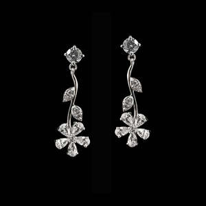NOVAMART Fine 925 Sterling <b>Silver</b> <b>Drop</b> <b>Earrings</b> 18K Gold Plating Diamond Pearl Encrusted Geometric Flower Dangler for Weddings P - Product Image 2