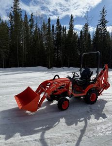 Tondeuse à gazon Kubota BX261 avec engrenage de moteur de pompe à moteur de haute qualité-faible entretien haute performance-disponible à la vente immédiate - Product Image 3