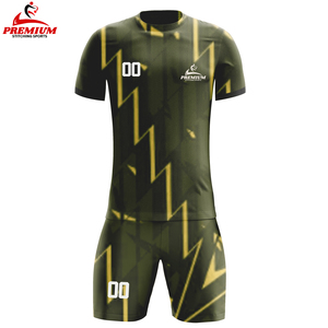 Uniforme de fútbol de diseño personalizado, novedad de 2025, Conjunto de camiseta de fútbol con estampado de poliéster transpirable para hombres, UNIFORMES DE EQUIPO personalizados - Product Image 1