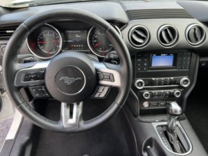 Ford Mustang EcoBoost RWD 2019 Usado en Buen Estado - Product Image 5