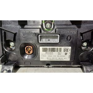 COMPUTER DE BORD MULTIFONCTIONNEL RENAULT Captur Série 280342895R H4M630 (19>) - Product Image 2