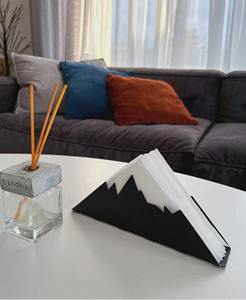 Porte-serviettes de style montagne en noir pour table à manger, comptoir de cuisine, décoration de la maison, usage quotidien et service des invités en provenance d'Inde - Product Image 1