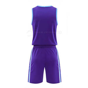 Uniforme de baloncesto de secado rápido con diseño único Ropa deportiva transpirable - Product Image 3