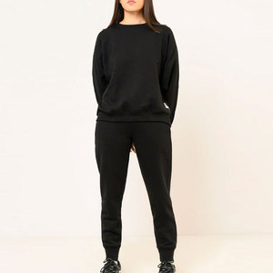 Sweat-shirt femme à capuche tendance tissu tricoté couleur personnalisée avec badge pour les voyages de rue automne/hiver - Product Image 3