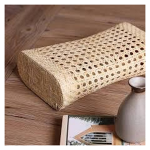 Almohada de ratán tejida a mano de Vietnam: comodidad de ratán natural para un sueño fácil y una adición buscada a las habitaciones de moda - Product Image 1