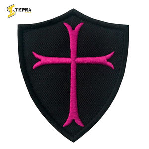 Los mejores parches de bordado personalizados de tela, recién llegados, decoraciones deportivas con forma de flor de corazón para ropa, sombrero de fieltro, hierro de PVC - Product Image 4