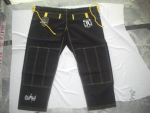 Kimono brasileño Jiu Jitsu 100% algodón Jiujitsu MMA Gi con cinturones pantalones cortos de boxeo personalizados para hombres protector de erupción para artes marciales de Karate - Product Image 2