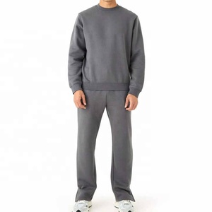 Conjunto Deportivo de Algodón Gris para Hombre, Sudadera de Cuello Redondo, Pantalones Jogger, Color Sólido, Estilo Casual para Otoño, Corte Regular de Longitud Completa - Product Image 1