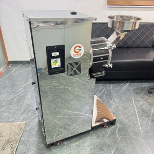 Puissante machine de broyeur à double chambre 5HP 3750W pour grains épices impulsions 35KgHr sortie corps en acier inoxydable moteur triphasé - Product Image 3