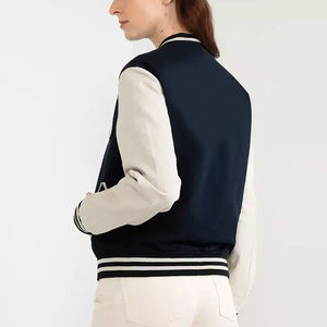 Nuevo diseño Varsity Chaquetas Deportes Chaqueta de béisbol Nueva moda elegante Ropa Mangas de cuero Letterman Chaquetas para mujeres - Product Image 3