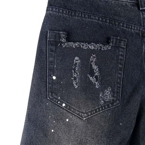 Streetwear pour hommes surdimensionné avec logo personnalisé noir de détresse déchiré à l'acide short en jean pour hommes - Product Image 6