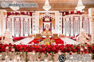 Impresionante Configuración de escenario de boda tradicional Tamilian tema dorado Parinay ceremonia decoración estilo clásico elegante decoración de escenario de boda - Product Image 5