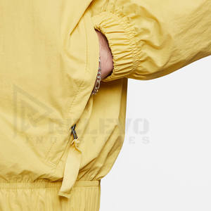 Conjunto Deportivo de Dos Piezas para Hombre, Chaqueta Cortavientos Gruesa y Pantalones Cortos con Capucha y Cremallera, Ropa Impermeable y Transpirable, OEM - Product Image 5